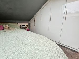 Bedroom 4- click for photo gallery